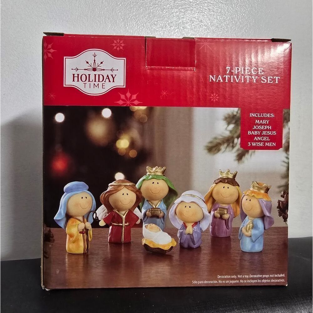 Children's Nativity Set 7-Piece Youth Christmas Decor Holiday Time NEW in Box